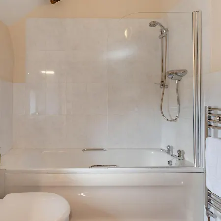 Damson - Holiday home *