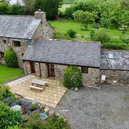Holiday home Damson - *