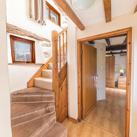 Damson - Holiday home *