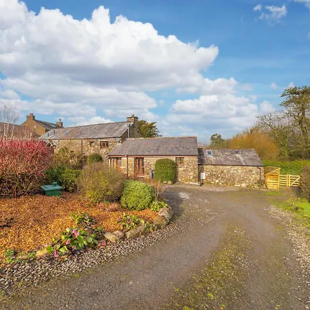 Holiday home Damson - *
